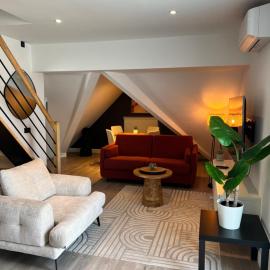 L escapade doree, Hotel in Ath