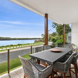 Currimundi Lake House