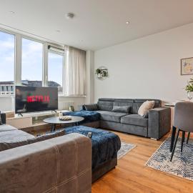 Heathrow Airport Stay Sleeps 6 Free Secure Parking Perfect For Stopovers or Visits in London, Hotel in Hounslow