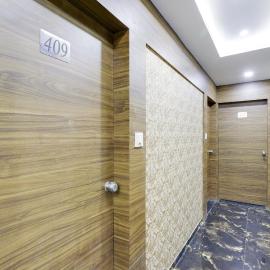 Hotel O Grand, hotel i Gorwa