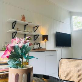 Brightside Apartment