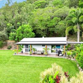 Secluded Tropical Cottage-Wildlife-Port Douglas, hotel a Mowbray