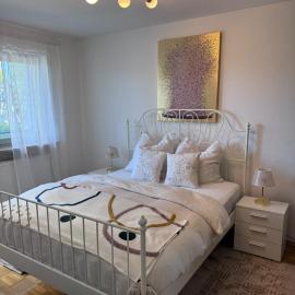 Twin Balcony Suite, hotel em Putzbrunn