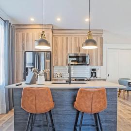201 Condo au rez de chaussée , au coeur de Bromont