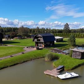 Mätta puhketalu, hotel v destinaci Tori