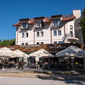 Hotel Risnjak, hotel v Delnicah