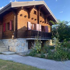 La Chambre Du Bisse, מלון בAyent