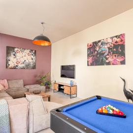 The Golden Hoorn Suite