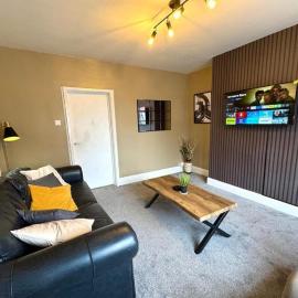 Rosedale House Doncaster 3BR Fully Furnished Sleeps 5 Ideal for Extended Stays Families & Contractor Workers Free Parking