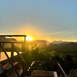 Phupha Chiewlarn Resort