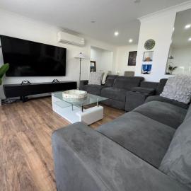 Modern 4 Bedroom Family Home