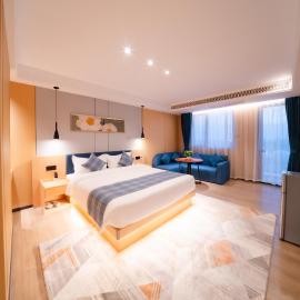 艾利轻奢酒店 Ellie Hotel