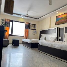 HOTEL THE TARANANT, hotel en Katra