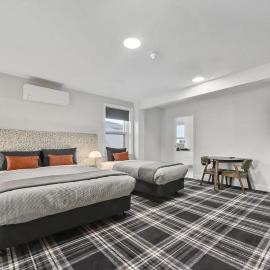 Grays Hotel, hotell i George Town