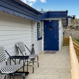 Cozy Home In Göta With Wifi, מלון בGöta