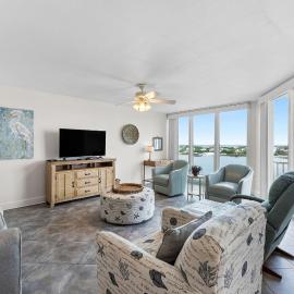 SeaSpray Riverside 813
