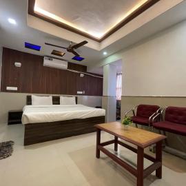 Hotel new relax, מלון באנאנד