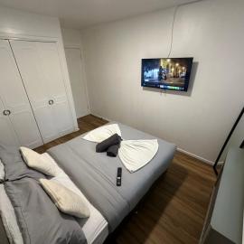 Spacious 1bed Apartment Close To Town