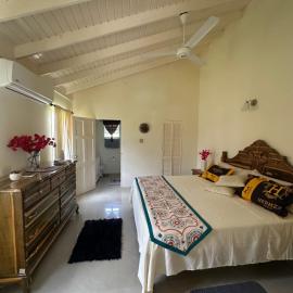 Drax Hall Ab&b, khách sạn ở Steer Town