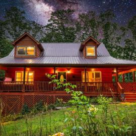 4 King Beds, Hot Tub, & Game Room!