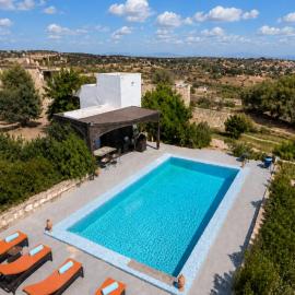 VIVASTAY Essaouira - Villa Tzara Private pool, charm and authenticity, hotel i Bou Mkila