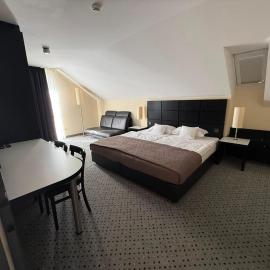 Hotel Randazzo Burgcafe',溫德克的飯店