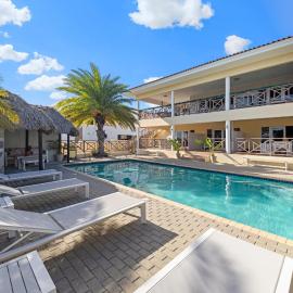 Panache Resort Jan Thiel - Bungalows & Appartementen met Zwembad, hotel din Jan Thiel
