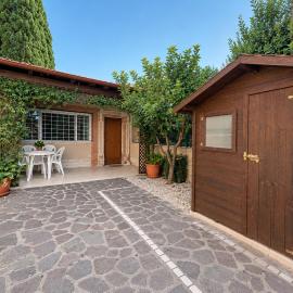 La casa di Lia-parcheggio gratuito-grande cortile privato