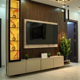 Royal Canadian Luxury Apartment
