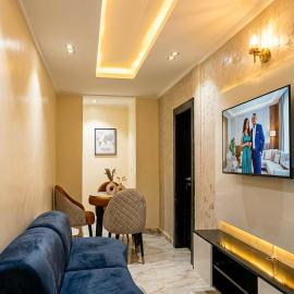 Egbeda Akowonjo Apartment – hotel w mieście Okunola