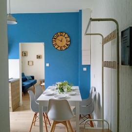 Le Cocon Bleu 4 lits, 2 Chambres, 2 SDB, Parking & Kit enfant disponible, hôtel à Trélazé