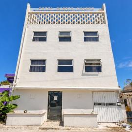 Hotel Puerto Juarez, hotel v mestu Cancún