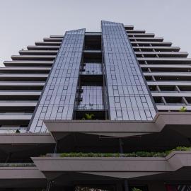 Sky Suites-KASS Towers, Hotel in Okponglo
