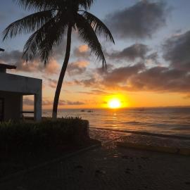 Paraiso a 50 metros do mar، فندق في فيرا كروز دو إيتاباريكا