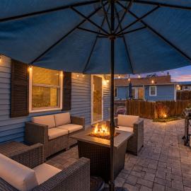 Belmar Beach Bungalow 35 Blocks to Sand Fire Pit, Grill, 3 Beach Badges, hotell i Belmar