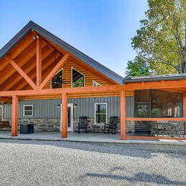 Mammoth Cave Retreat w/ Hot Tub & Game Loft, hotel a Mammoth Cave