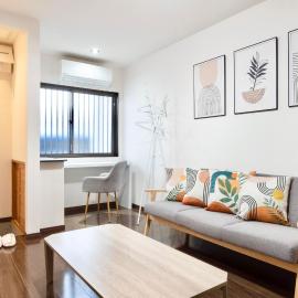 京阪香里園テラス: Neyagawa şehrinde bir otel