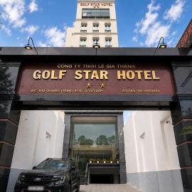 Golf Star Hotel، فندق في مدينة هوشي منه
