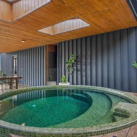 Naya Haus - Rainforest home with ocean views