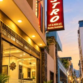 Hotel Astro