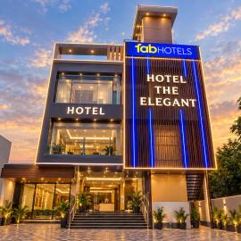 FabHotel The Elegant - 150 Meters From Delhi Public School Meerut, hotel a Anūpnagar