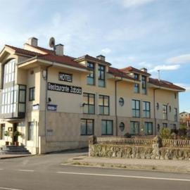 Hotel Zabala، فندق في سانتيانا ديل مار