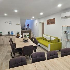 Mura Regnum Panzió, hotel v mestu Tormafölde