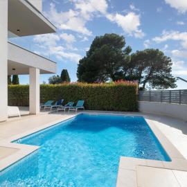 Villa Fasana-Apartment 1 by Vivi Rent