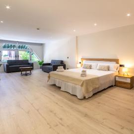 Rental Room Parquesol, hotel in Valladolid