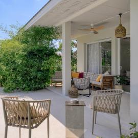 Sun Sabai Villa, Hotel in Wok Tum