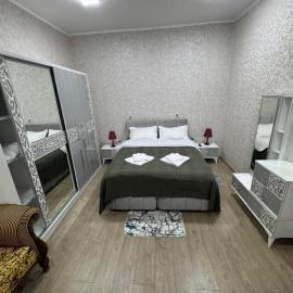 Mono House