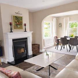 The Lazy Acre - Secluded Cottage with Garden & Sunset Views, hotel i Enniscorthy