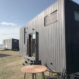 Tiny Seaside Beachfront - Skarrev, hotel di Aabenraa