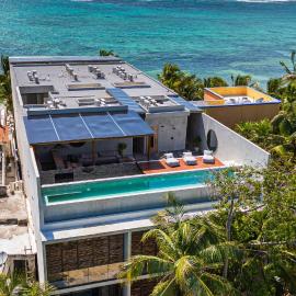 Luxury Beachfront 3BR Appartment